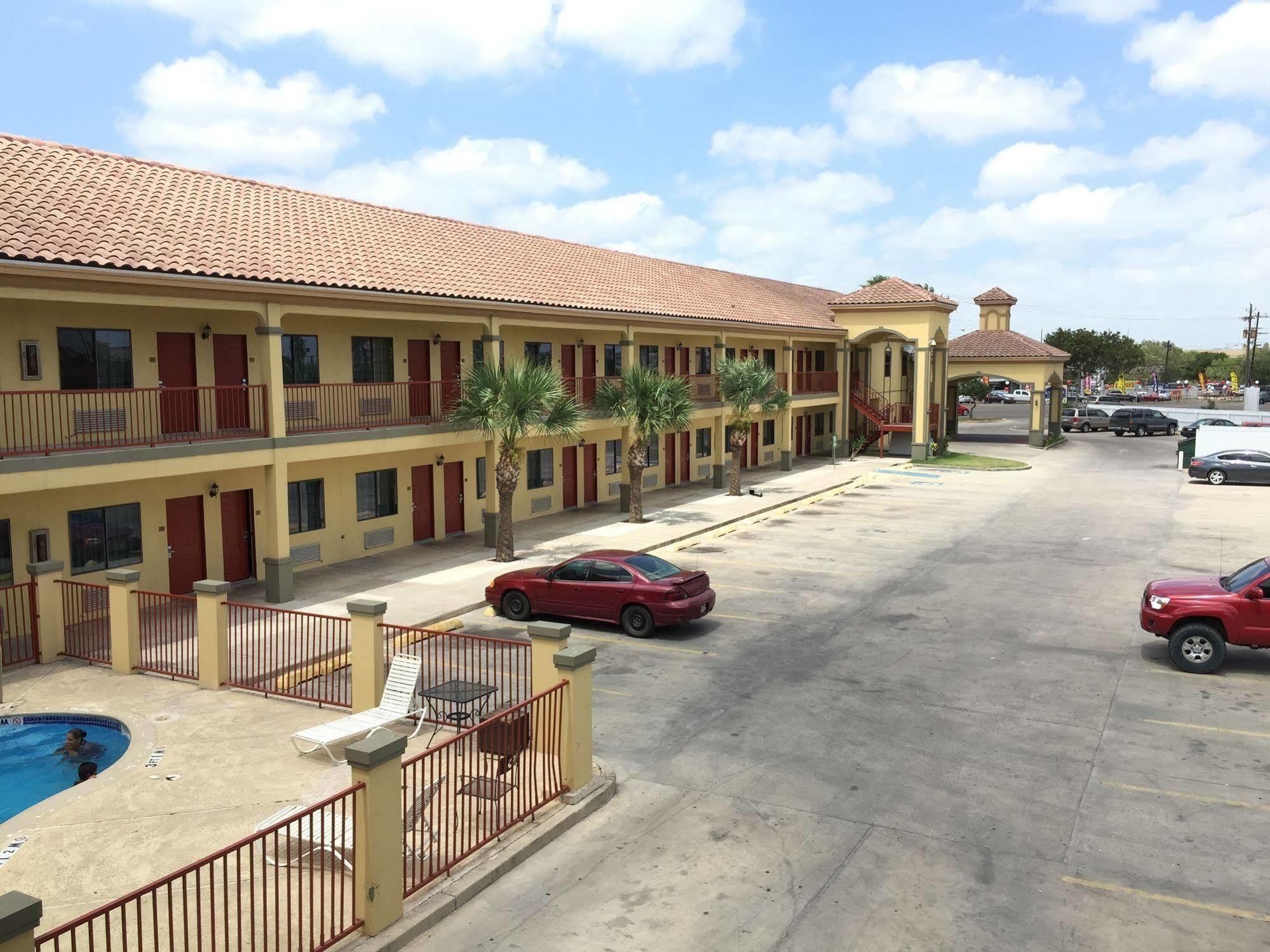 Boca Chica Inn And Suites Brownsville Exteriér fotografie